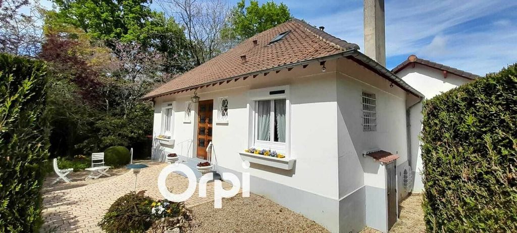 Achat maison à vendre 5 chambres 161 m² - Boissise-le-Roi