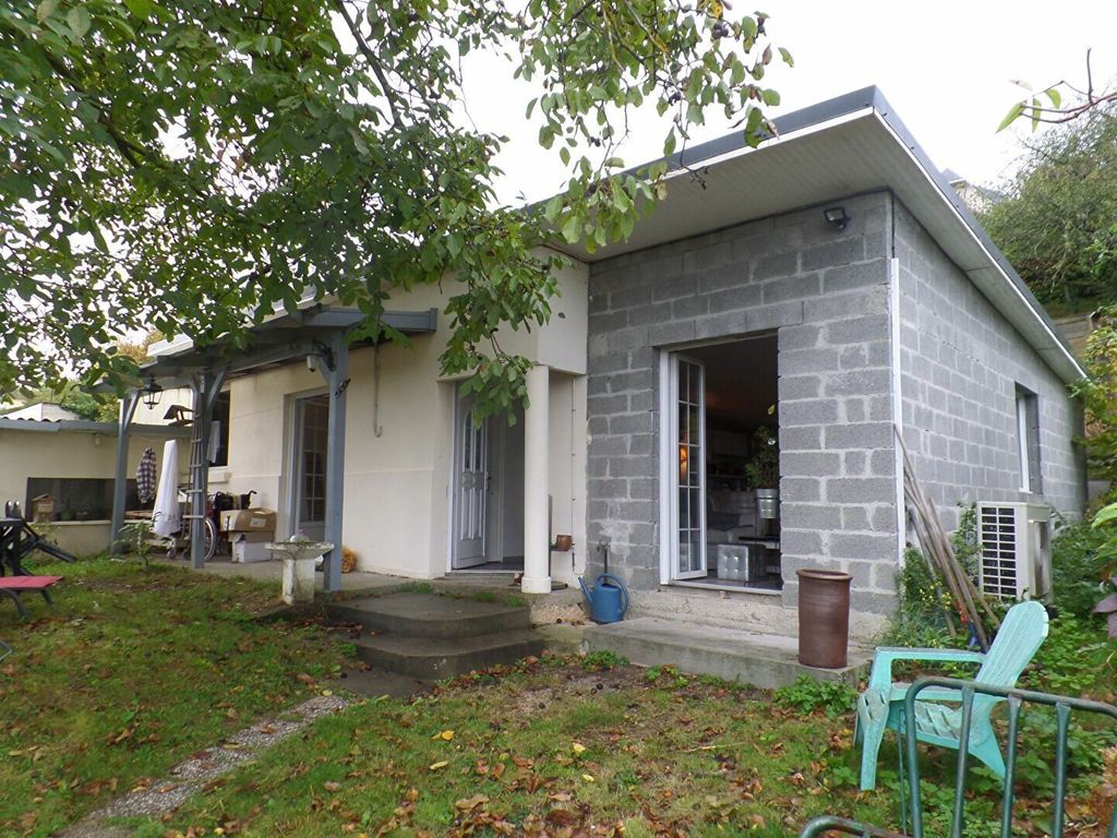 Achat maison à vendre 3 chambres 89 m² - Saint-Aubin-lès-Elbeuf