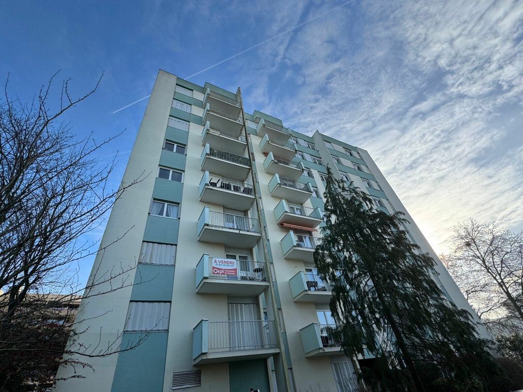 Achat appartement à vendre 3 pièces 70 m² - Chelles
