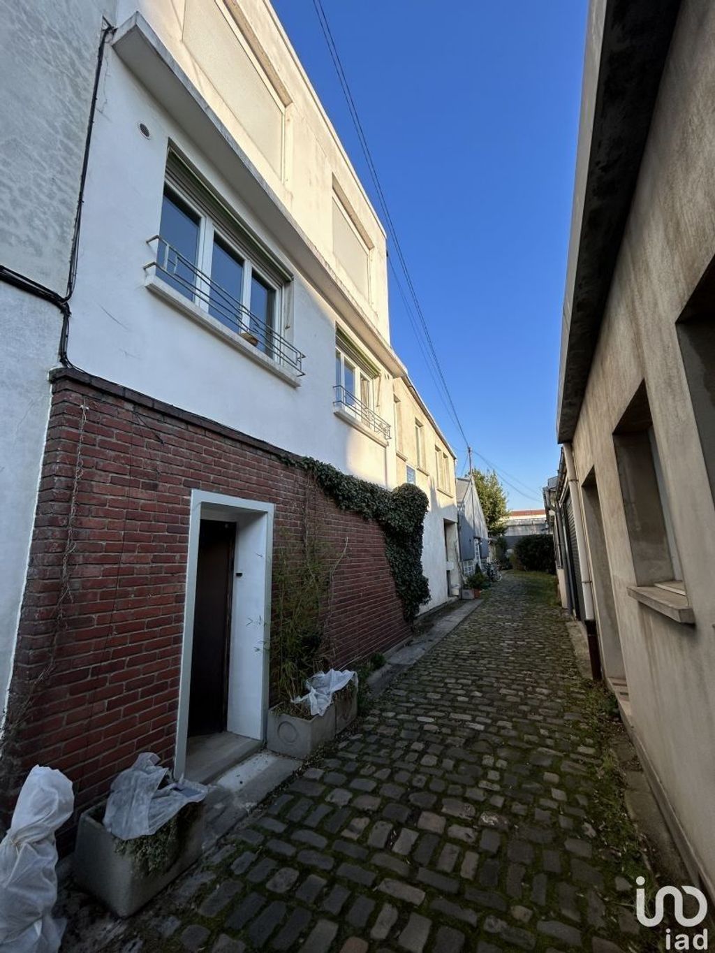 Achat loft à vendre 5 pièces 139 m² - Montreuil