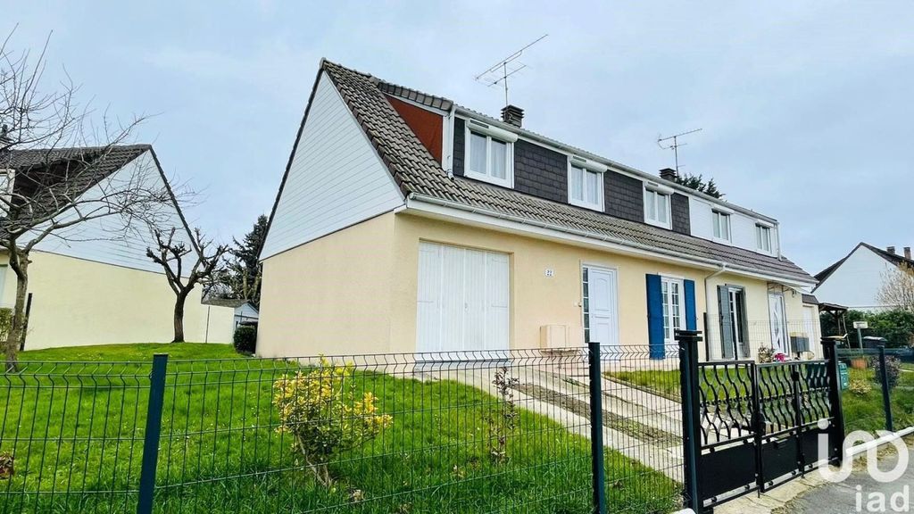 Achat maison à vendre 4 chambres 101 m² - Boissy-sous-Saint-Yon