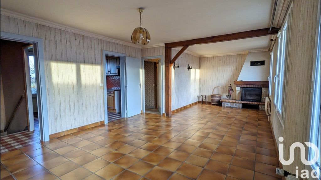 Achat maison à vendre 3 chambres 119 m² - Beaupréau-en-Mauges