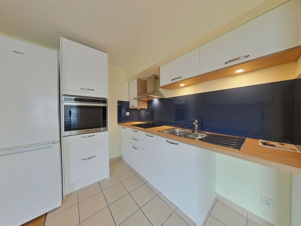 Achat appartement à vendre 4 pièces 68 m² - Fontenay-le-Fleury