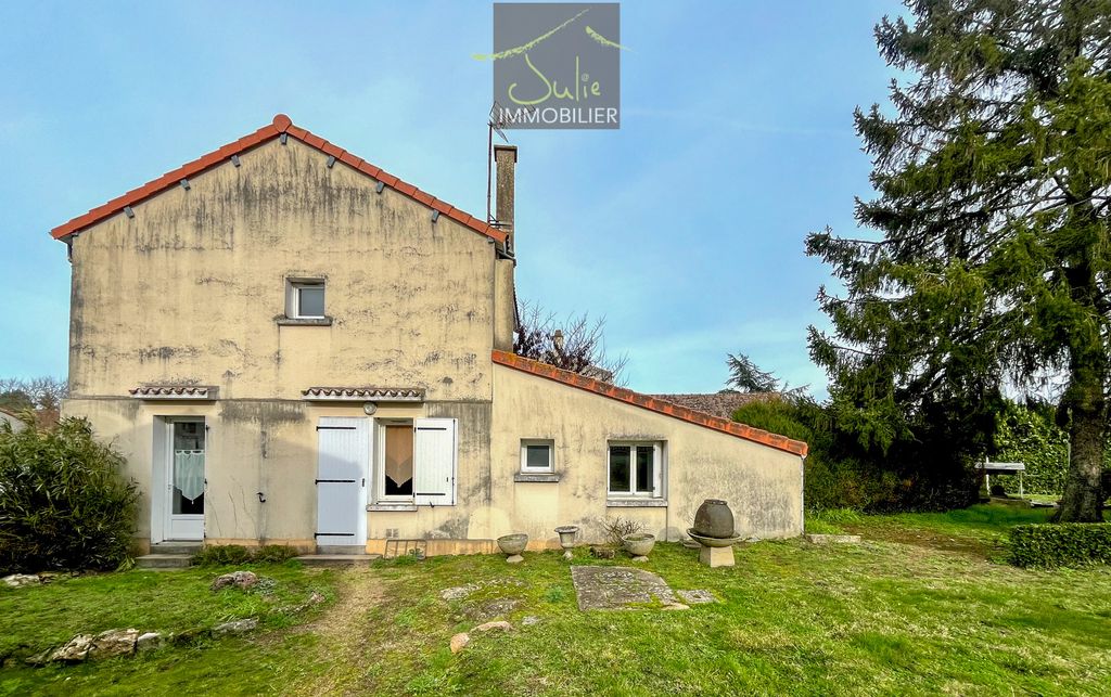 Achat maison à vendre 3 chambres 70 m² - Bressuire