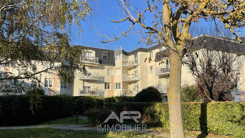 Achat appartement à vendre 2 pièces 54 m² - Chatou