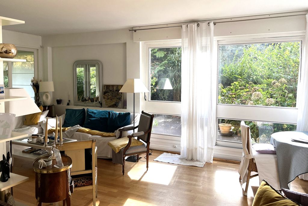 Achat appartement à vendre 5 pièces 105 m² - Le Chesnay