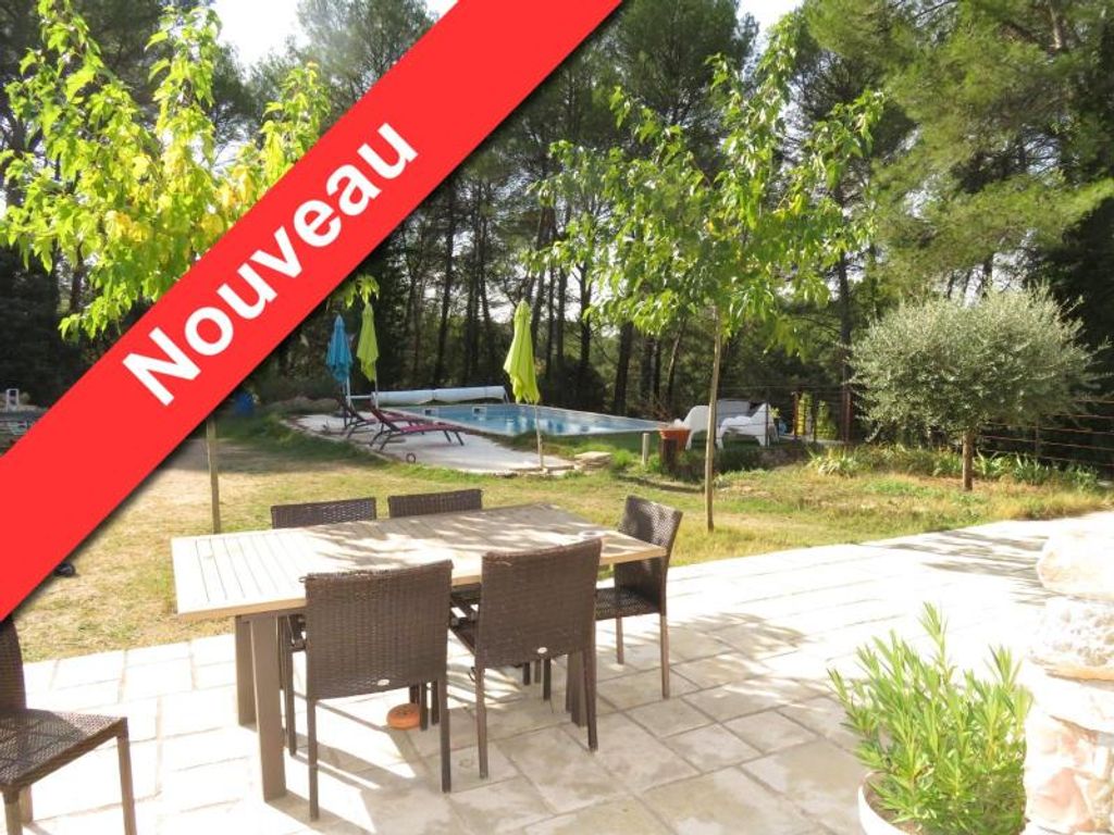 Achat maison à vendre 3 chambres 143 m² - Draguignan