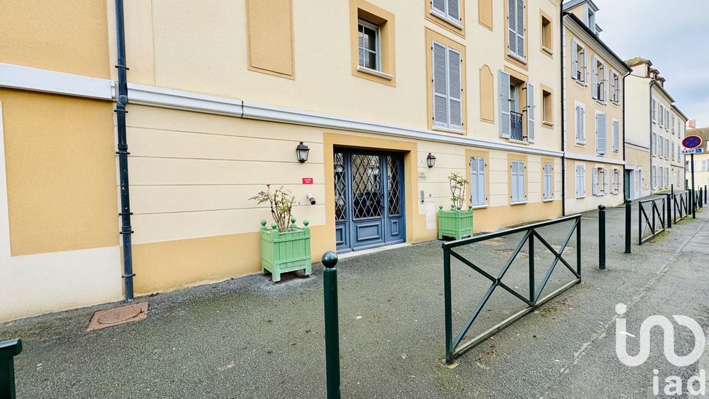 Achat appartement à vendre 2 pièces 44 m² - Rambouillet