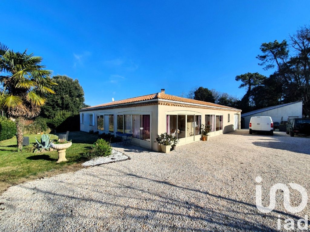 Achat maison à vendre 3 chambres 127 m² - Meschers-sur-Gironde