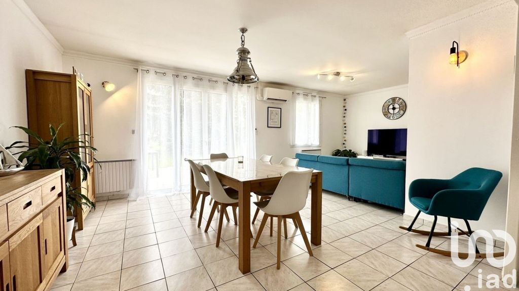 Achat maison à vendre 4 chambres 148 m² - Saint-Yon