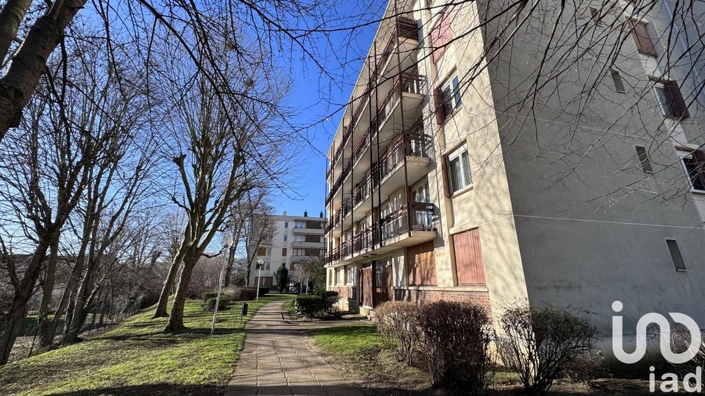 Achat appartement à vendre 5 pièces 92 m² - Saint-Ouen-l'Aumône