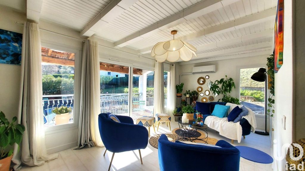 Achat maison à vendre 3 chambres 120 m² - Saint-Ambroix