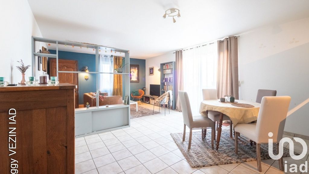 Achat appartement à vendre 4 pièces 101 m² - Le Thou