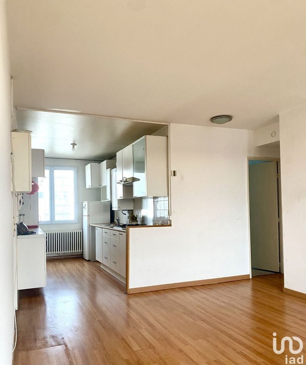 Achat appartement à vendre 4 pièces 74 m² - Compiègne