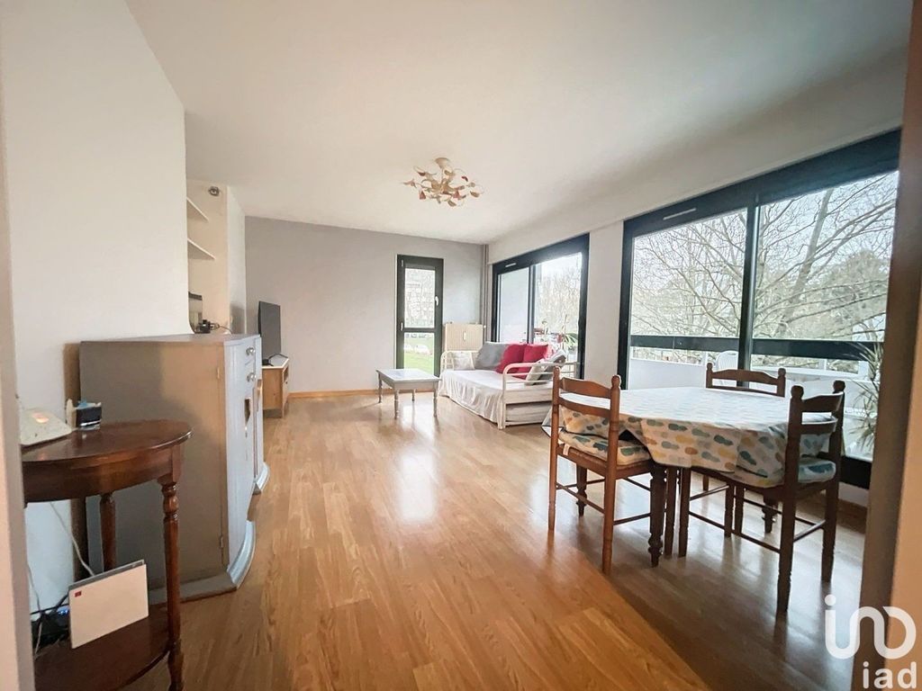 Achat appartement à vendre 4 pièces 84 m² - Le Coudray-Montceaux