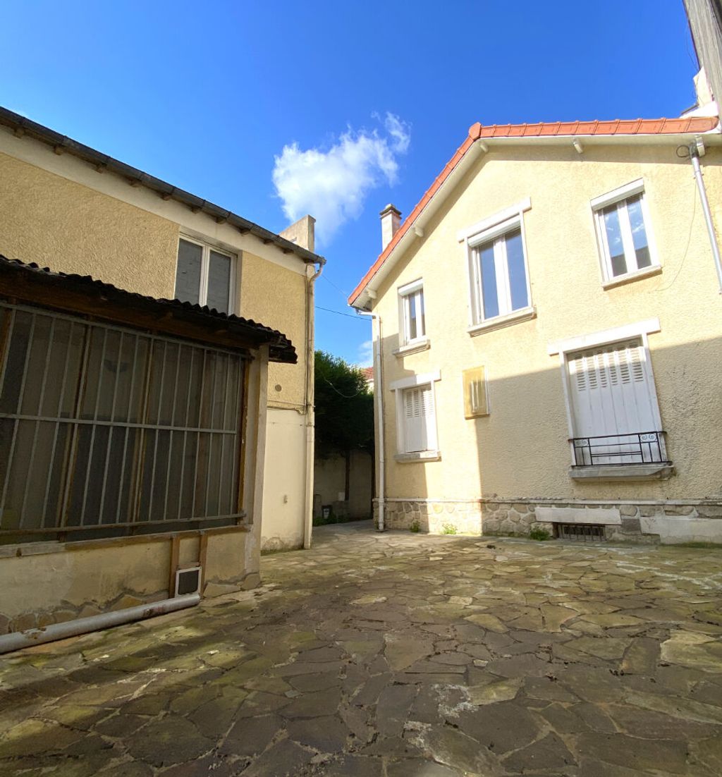 Achat maison à vendre 3 chambres 135 m² - Pantin