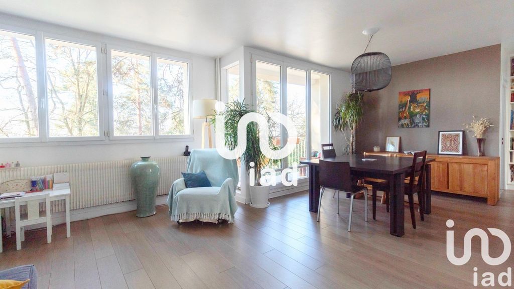 Achat appartement à vendre 4 pièces 82 m² - Versailles