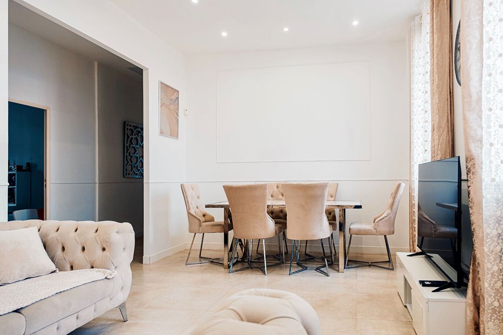 Achat appartement à vendre 5 pièces 97 m² - Toulon