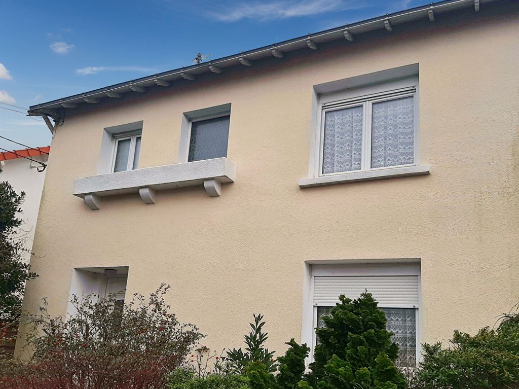Achat maison à vendre 4 chambres 99 m² - Saint-Sébastien-sur-Loire