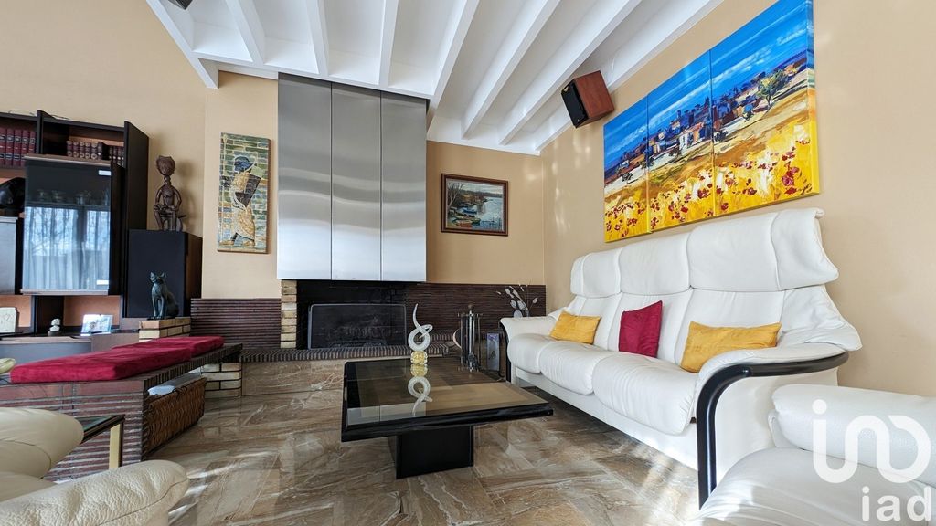 Achat maison à vendre 4 chambres 140 m² - Savigny-sur-Orge