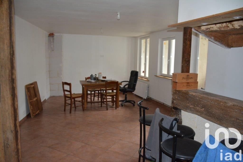 Achat maison à vendre 4 chambres 144 m² - Estrées-Saint-Denis