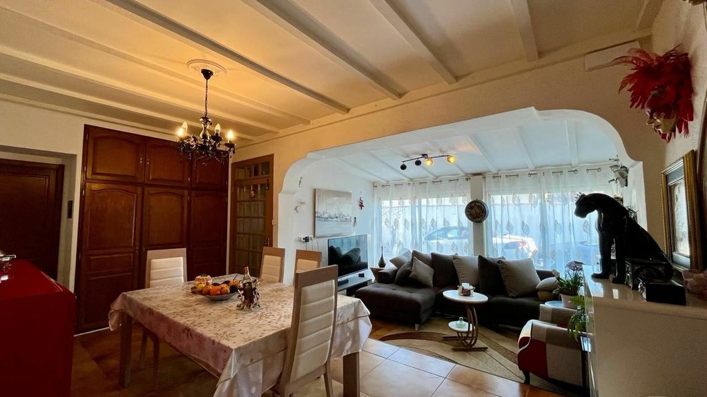 Achat maison à vendre 5 chambres 140 m² - Istres