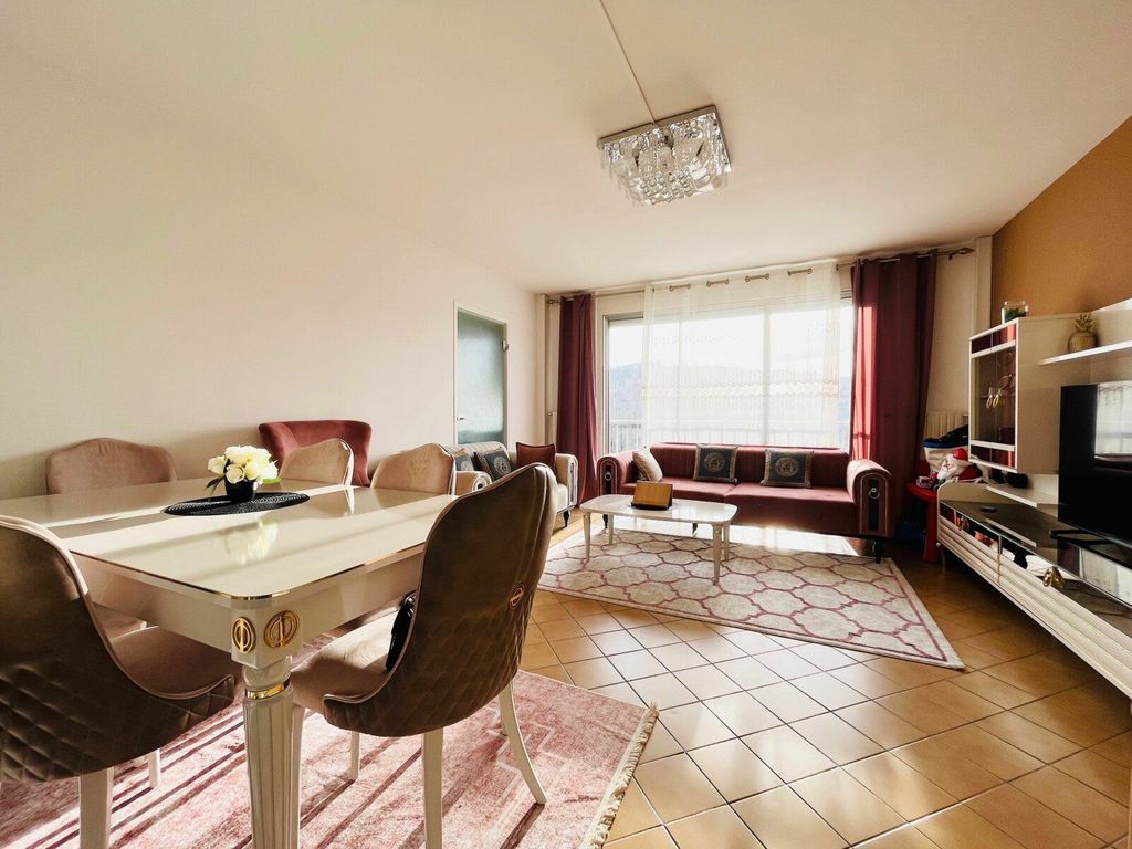 Achat appartement à vendre 3 pièces 81 m² - Vandœuvre-lès-Nancy