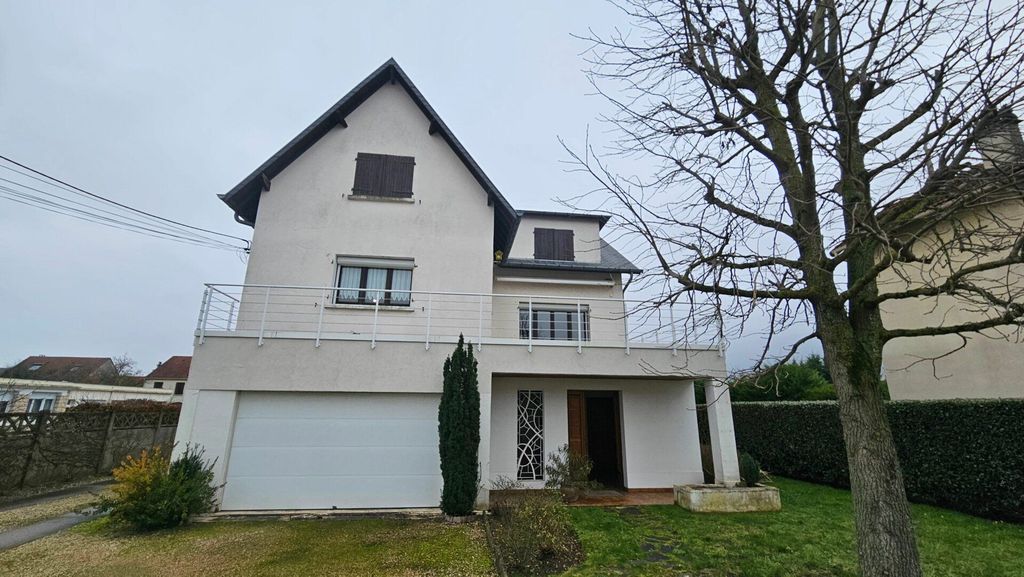 Achat maison à vendre 4 chambres 232 m² - Tremblay-en-France