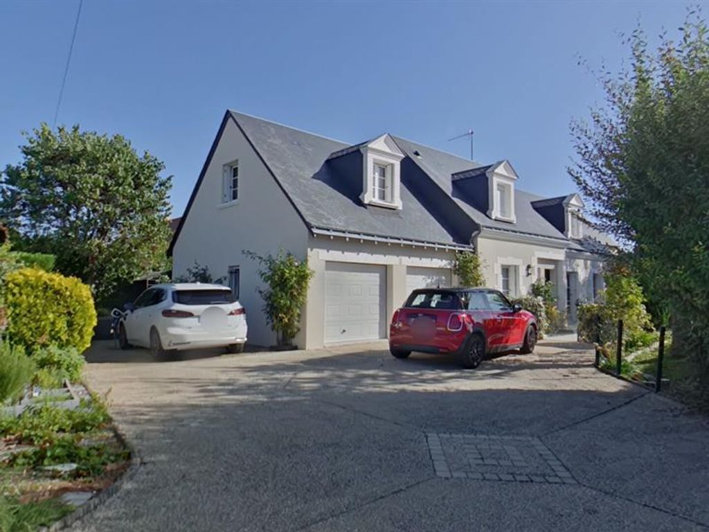 Achat maison à vendre 4 chambres 160 m² - Chambray-lès-Tours