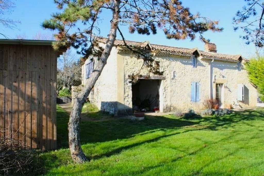 Achat maison à vendre 4 chambres 174 m² - Castelnau-d'Arbieu