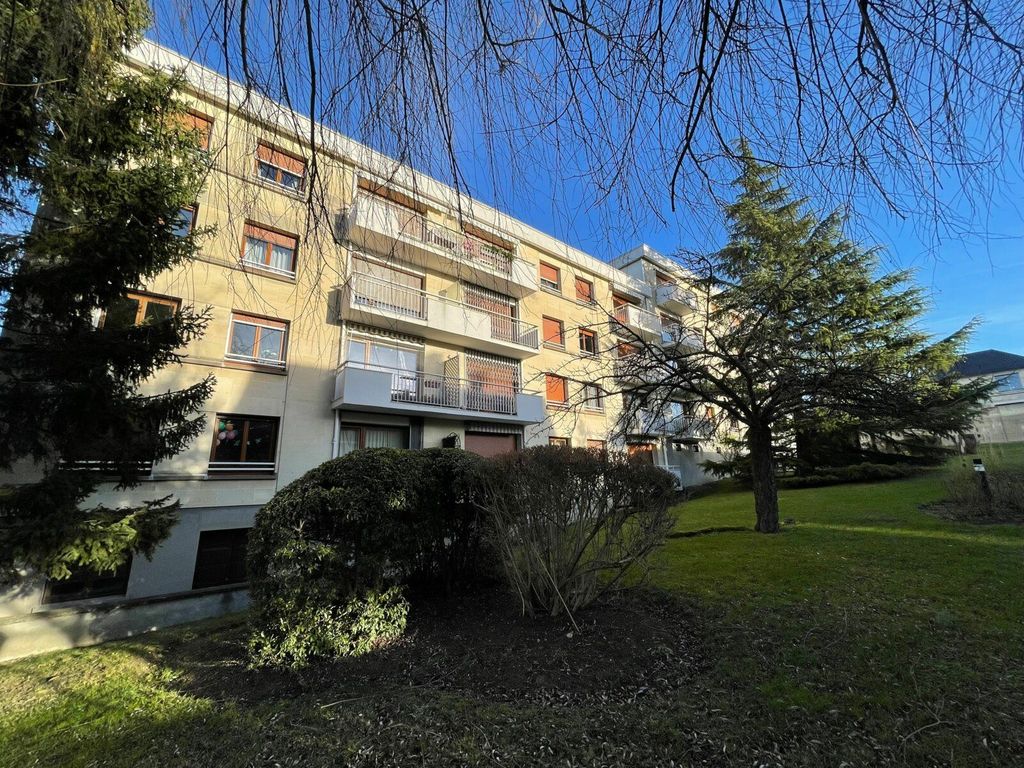 Achat appartement à vendre 4 pièces 71 m² - Antony