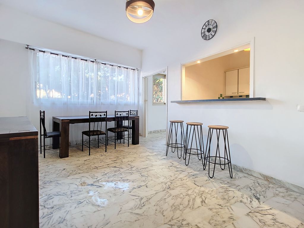 Achat appartement à vendre 2 pièces 39 m² - Antibes