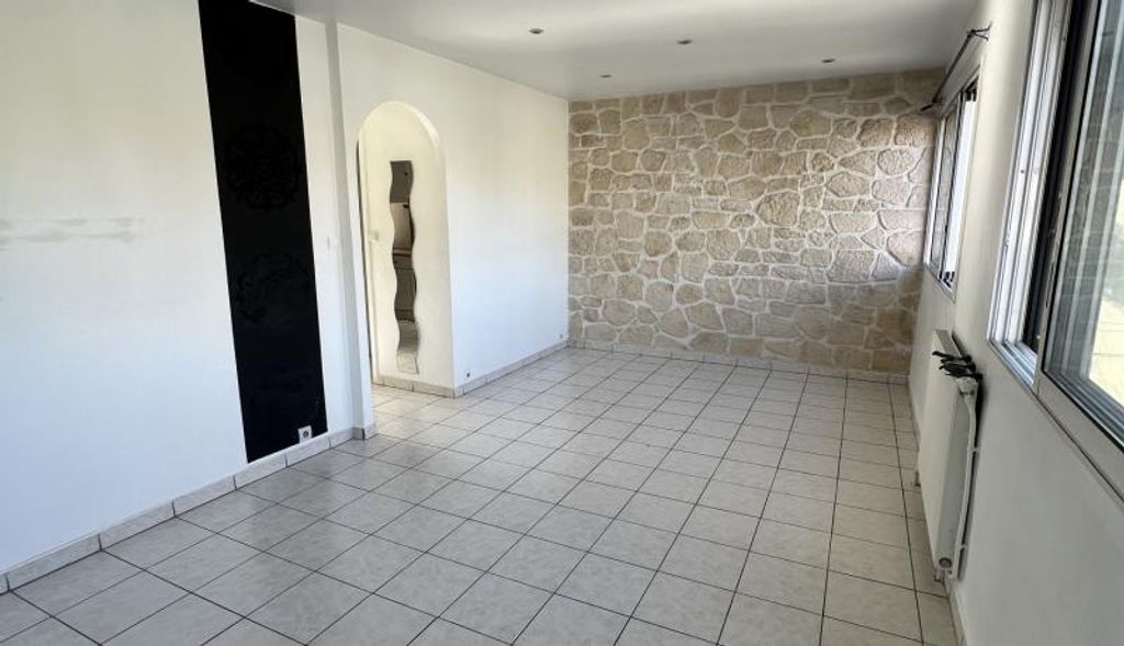 Achat appartement à vendre 2 pièces 44 m² - Marseille 11ème arrondissement