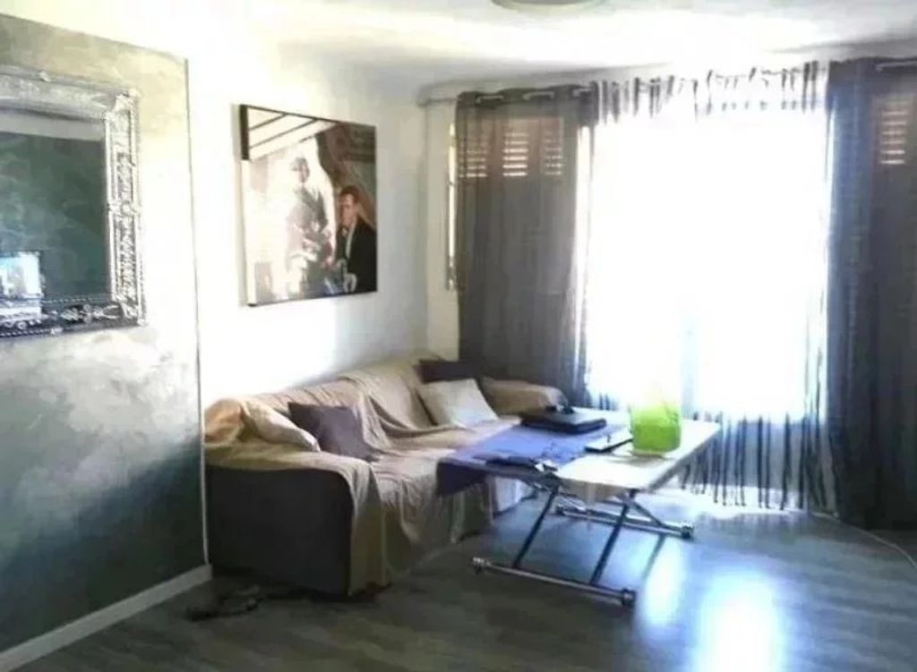 Achat appartement à vendre 3 pièces 50 m² - Marseille 3ème arrondissement