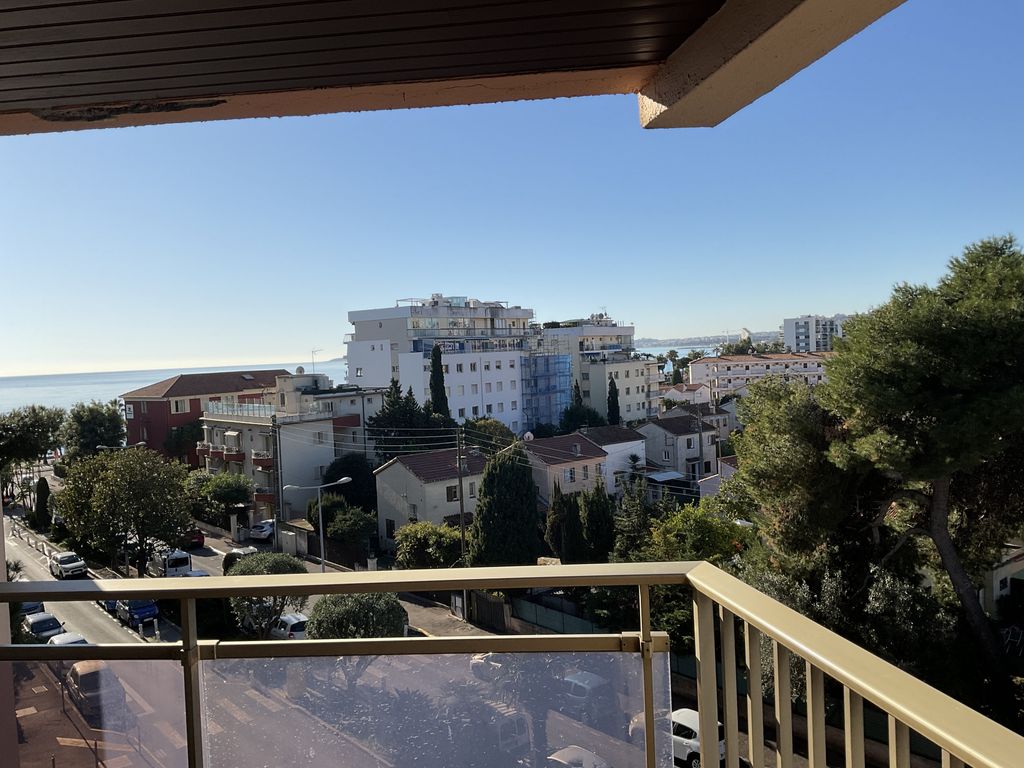 Achat appartement à vendre 4 pièces 120 m² - Cagnes-sur-Mer