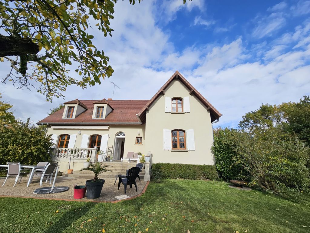 Achat maison à vendre 5 chambres 186 m² - Bellerive-sur-Allier