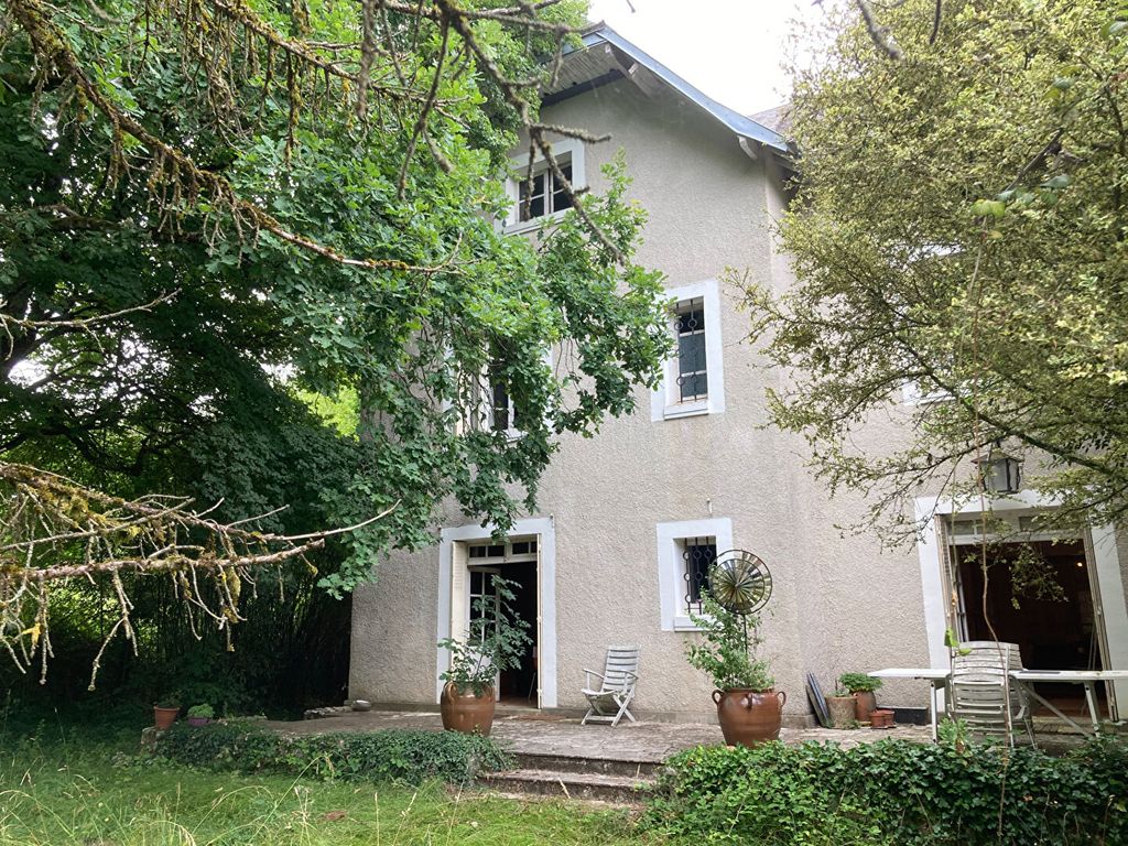 Achat maison à vendre 5 chambres 200 m² - Henrichemont