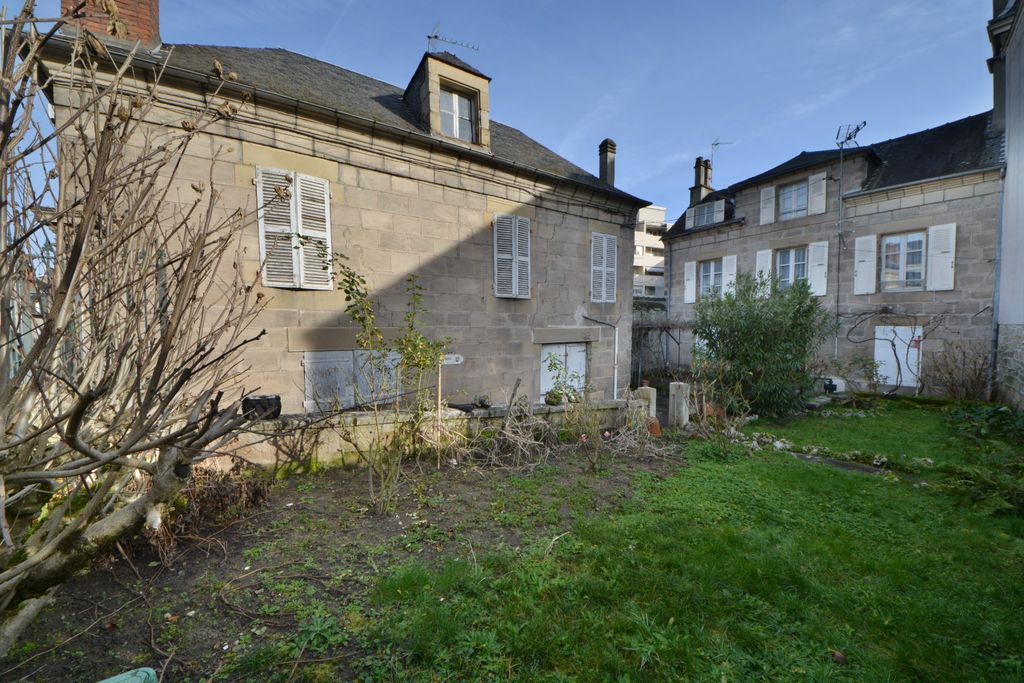 Achat maison à vendre 3 chambres 170 m² - Brive-la-Gaillarde
