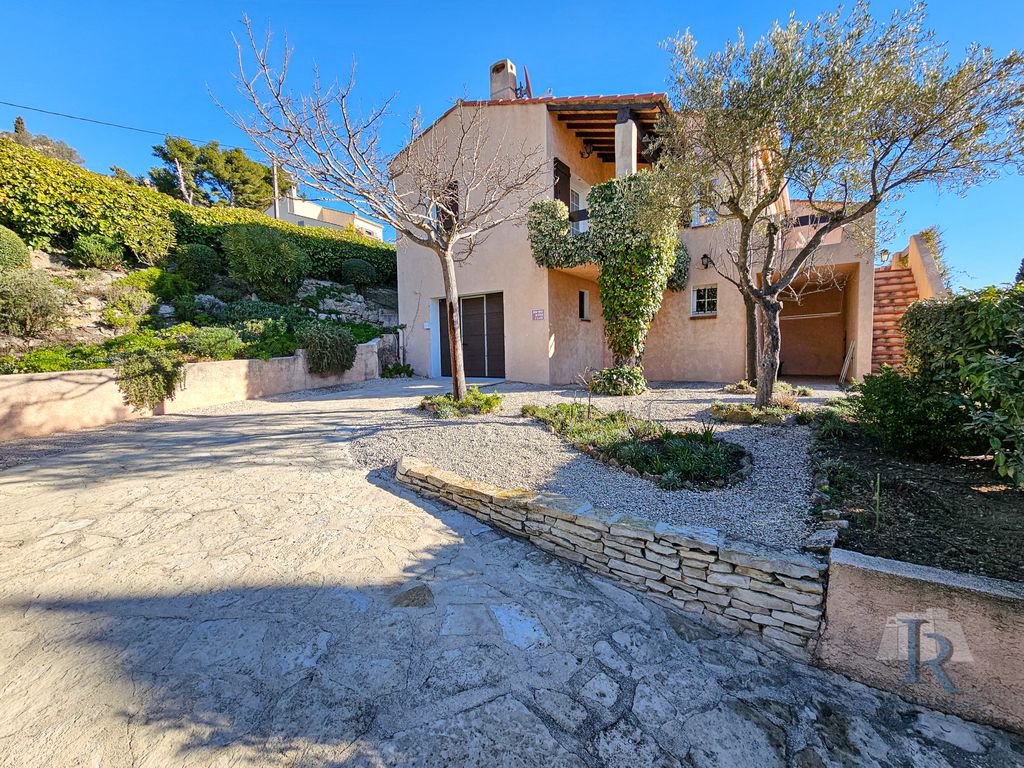 Achat maison à vendre 3 chambres 118 m² - Martigues