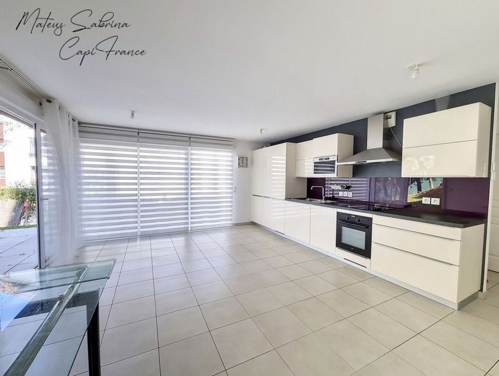 Achat appartement à vendre 4 pièces 80 m² - Thonon-les-Bains