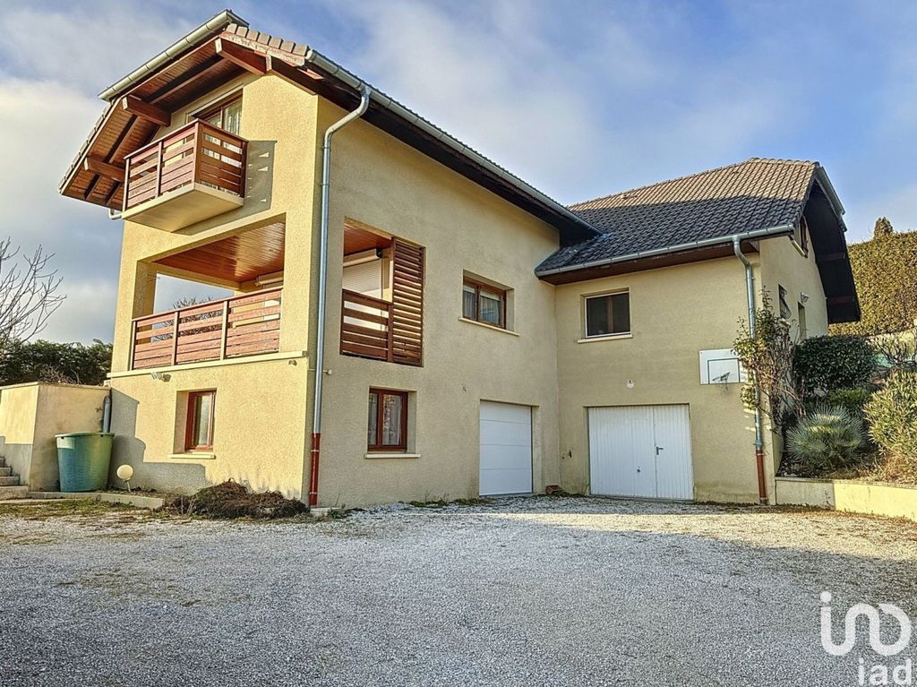 Achat maison à vendre 4 chambres 158 m² - Hauteville-sur-Fier