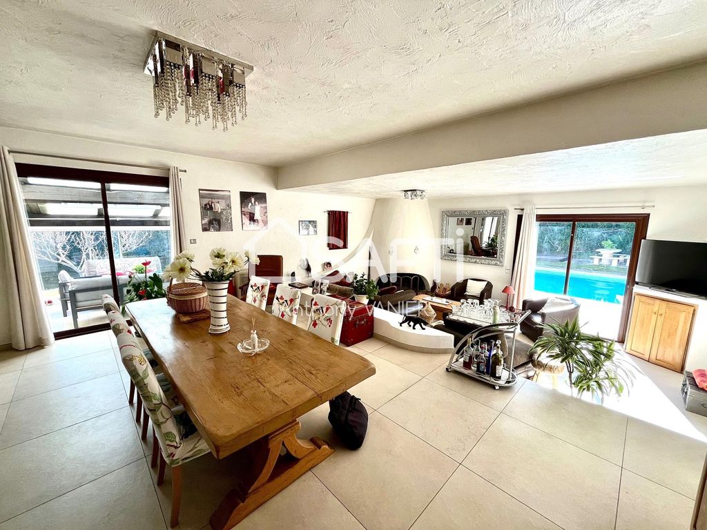 Achat maison à vendre 3 chambres 163 m² - Villeneuve-Loubet