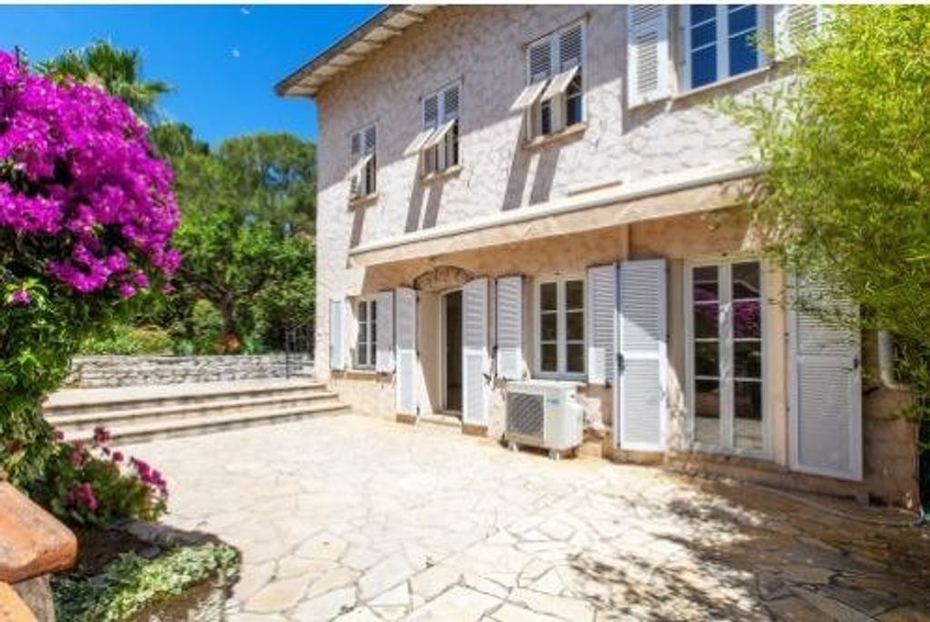 Achat maison à vendre 3 chambres 82 m² - Saint-Jean-Cap-Ferrat