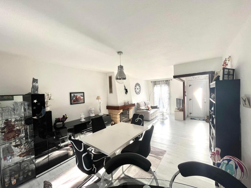 Achat maison à vendre 4 chambres 100 m² - Thierville-sur-Meuse