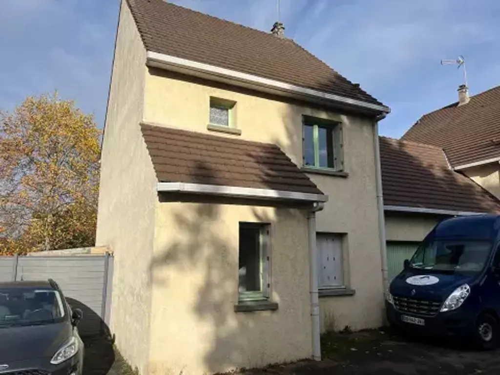 Achat maison à vendre 2 chambres 73 m² - Épernon