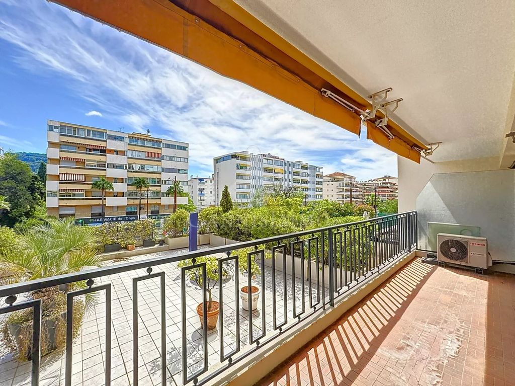 Achat appartement à vendre 3 pièces 87 m² - Le Cannet