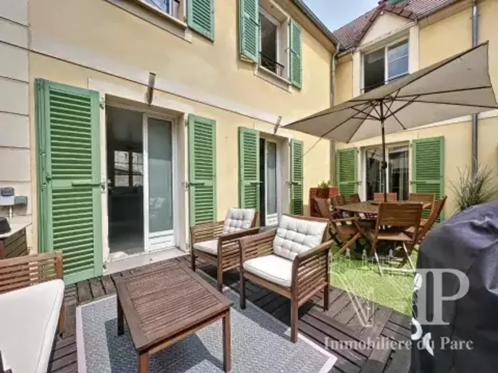 Achat maison à vendre 4 chambres 156 m² - Carrières-sur-Seine