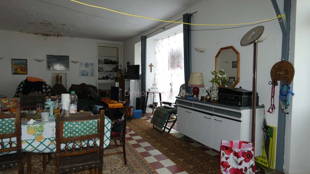 Achat maison à vendre 3 chambres 70 m² - Bessais-le-Fromental