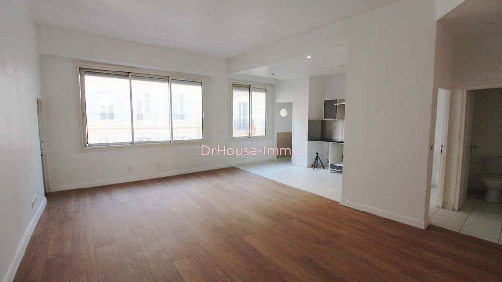 Achat appartement à vendre 3 pièces 77 m² - Marseille 1er arrondissement