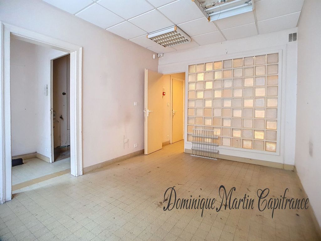 Achat maison à vendre 1 chambre 56 m² - Courdemanche